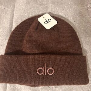 Alo Yoga Notable Beanie
